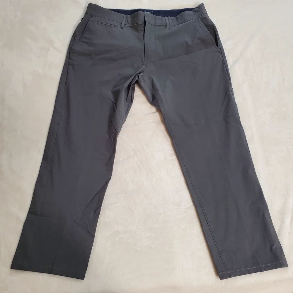 J. Crew Tech Pant 484 Slim Size 34x30. Gray Color.  SKU# A-64